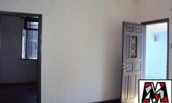 Imagem 3: Casa a venda no Centro de Jundiaí, financia, próximo de vários comércios, Hospital Soban e