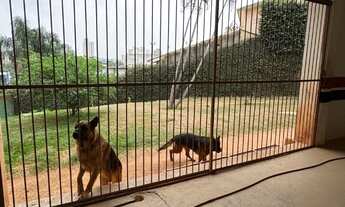 Imagem 6: VENDO CASA COMERCIAL AMPLA COM VÁRIAS SALAS E 15 VAGAS