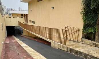 Imagem 5: VENDO CASA COMERCIAL AMPLA COM VÁRIAS SALAS E 15 VAGAS