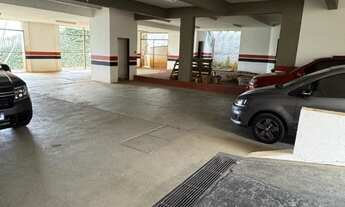 Imagem: VENDO CASA COMERCIAL AMPLA COM VÁRIAS SALAS