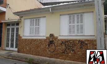 Imagem: VENDO CASA TÉRREA NO CENTRO COMERCIAL