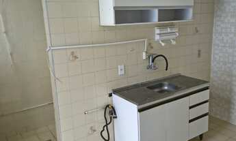 Imagem 4: Apartamento a venda na Avenida Nove de Julho, desocupado