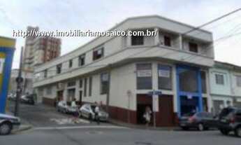 Imagem: Salão Comercial, no centro com mezanino