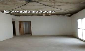 Imagem 5: Desocupada, cobertura no centro da cidade, 04 dormitórios