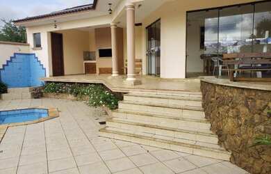 Imagem 3: CASA RESIDENCIAL em Santo Angelo - RS, Menges