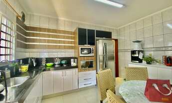 Imagem 4: Casa com 2 Quartos e 3 banheiros à Venda, 124 m² por R$ 470.000