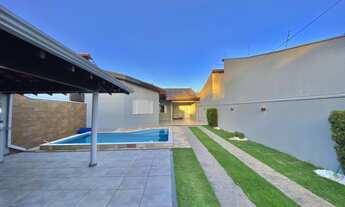 Imagem 3: Casa à venda em Americana-SP, 3 quartos, 1 suíte, 2 salas, 3 banheiros, 4 vagas de garagem