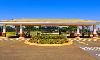 Imagem: Terreno de 527m² em condomínio de alto