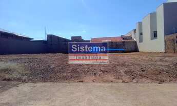 Imagem: 360M² de Área Total na Rua José Demonte