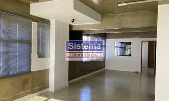 Imagem: 3 banheiro na Rua Quinze De Novembro