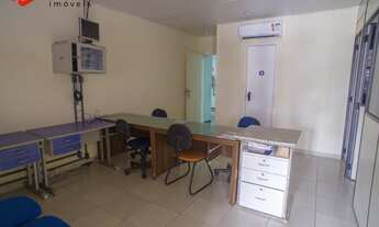 Imagem 3: SALA À VENDA NO EDFICIO PARTHENON NO CENTRO DE GUARAPARI/ES. EDIFÍCIO COMERCIAL COM PORTAR