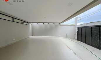 Imagem 2: CASA COM 3 QUARTOS, SUÍTE, 4 VAGAS E ÁREA EXTERNA LOCALIZAÇÃO TRANQUILA, ACABAMENTOS PREMI