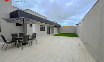 Imagem: CASA COM 3 QUARTOS, SUÍTE, 4 VAGAS E ÁREA