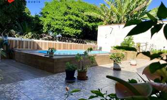 Imagem 2: VENHA MORAR EM MEAÍPE: CASA COM PISCINA E LOCALIZAÇÃO PRIVILEGIADA!, A 200 METROS DA PRAIA