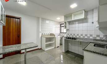 Imagem 5: APARTAMENTO À VENDA COM VISTA MAR, SOL DA MANHÃ E A POUCOS METROS DAS PRAIAS DAS CASTANHEI