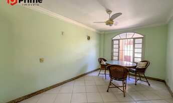 Imagem 6: CASA DE 720M² NA ENSEADA AZUL COM ALTO POTENCIAL CONSTRUTIVO E EXCELENTE OPORTUNIDADE DE I