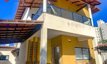 Imagem 2: Um recanto próximo ao Centro de Guarapari. Casa Duplex com duas frentes composta de 3 quar