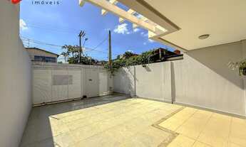 Imagem 5: CASA DUPLEX À VENDA COM 4 QUARTOS (3 SUÍTES), VARANDAS, CHURRASQUEIRA E 2 VAGAS. CONFORTO