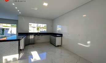 Imagem 7: CASA LINEAR EM NOVA GUARAPARI COM ÁREA GOURMET E VISTA PARA A LAGOA DISPONÍVEL PARA LOCAÇÃ