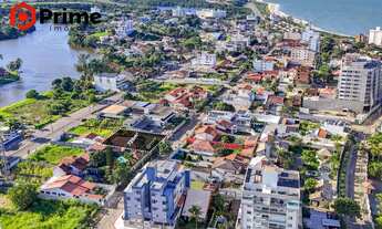 Imagem 3: TERRENO EXCLUSIVO DE 720 M², FACE SUL, A POUCOS PASSOS DA PRAIA DE PERACANGA ? UM DOS CENÁ