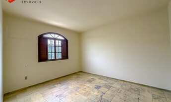 Imagem 7: OPORTUNIDADE! CASA À VENDA COM 3 QUARTOS (2 SUÍTES), EM LOCALIZAÇÃO TRANQUILA, PRÓXIMA A S