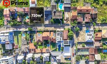 Imagem 6: TERRENO EXCLUSIVO DE 720 M², FACE SUL, A POUCOS PASSOS DA PRAIA DE PERACANGA ? UM DOS CENÁ