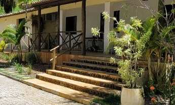 Imagem 2: Maravilhoso Terreno com 44 mil m² de área verde, Sede com 4 quartos, sendo 2 suítes, Busca