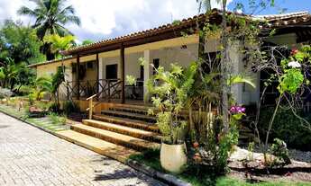 Imagem 3: Maravilhoso Terreno com 44 mil m² de área verde, Sede com 4 quartos, sendo 2 suítes, Busca