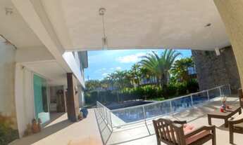 Imagem 4: Excelente Casa Duplex, 5 suítes, Alto Padrão, terreno de esquina com ventilação cruzada