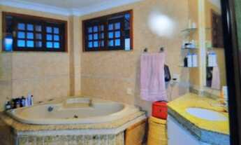 Imagem 5: Excelente casa duplex, 5 suítes, piscina e churrasqueira, condomínio fechado, 3 vagas, Ste