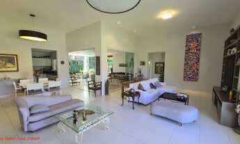 Imagem 6: Maravilhosa casa térrea, 4 quartos, sendo 3 suítes, terreno amplo de esquina, área verde