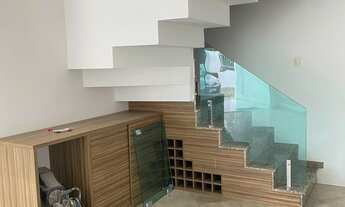 Imagem 2: Excelente casa duplex estilo village, 4/4, sendo 2 suítes, excelente localização, Buraquin