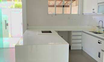 Imagem 5: Excelente casa duplex estilo village, 4/4, sendo 2 suítes, excelente localização, Buraquin