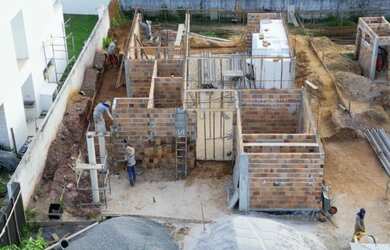 Imagem 5: Excelente casa 4 suítes com closet, piscina, área gourmet com churrasqueira, lançamento de