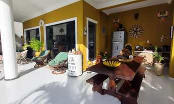 Imagem 5: Excelente casa 5 suítes, quartos com closet e varanda, em condomínio fechado em Vilas do A