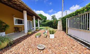 Imagem 4: Maravilhosa casa Térrea, 4 quartos, sendo 2 suítes, integrada com a natureza, quintal ampl