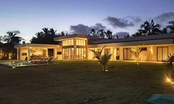 Imagem 2: Maravilhosa casa Térrea, 4 suítes, Alto padrão, Recém-construída, Pé na Areia, Porteira Fe