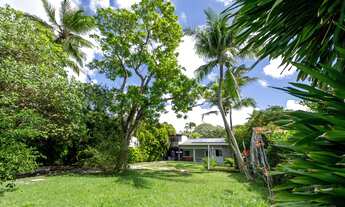 Imagem 2: Excelente casa 4 quartos, sendo 1 suíte, Quintal amplo com árvores frutíferas, Painéis Sol