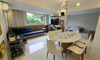 Imagem 2: Apartamento 4/4, sendo 1 suíte, excelente localização, andar baixo, 1 por andar, reformado