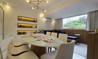 Imagem 3: Apartamento 4/4, sendo 1 suíte, excelente localização, andar baixo, 1 por andar, reformado