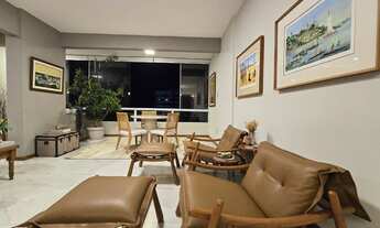 Imagem 2: Apartamento 3/4 revertido para 2 sendo 1 suíte, excelente localização, andar alto, porteir