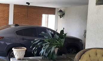 Imagem 4: Venha se encantar com essa linda residência, aconchegante em local privilegiado e rica em