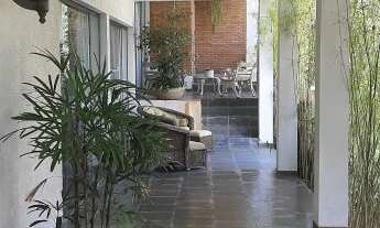 Imagem 6: Venha se encantar com essa linda residência, aconchegante em local privilegiado e rica em