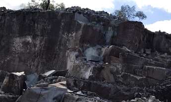 Imagem 4: Pedreira de basalto, com Excelente capacidade de produção nos próximos 70 anos, localizada