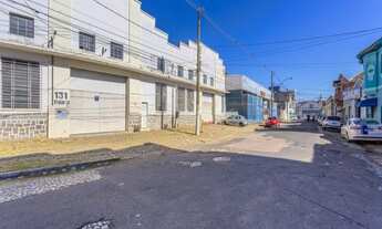 Imagem 3: Galpão para alugar, bairro floresta, em Porto Alegre, RS, localizado junto a entrada e saí