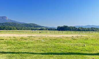 Imagem 5: Terrenos Industriais à venda em São José, SC, em Loteamento com total infraestrutura e lo