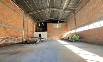 Imagem 4: Pavilhão para Locação em Canoas-RS - Bairro Industrial 1 Sala, 2 Banheiros, 6 Vagas de Ga