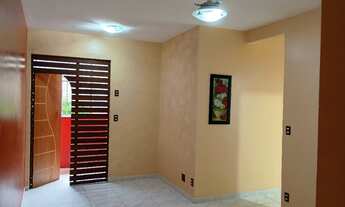 Imagem 2: Excelente apartamento térreo garden, com 3 dormitórios, sendo uma, suíte, pronto pra ser f