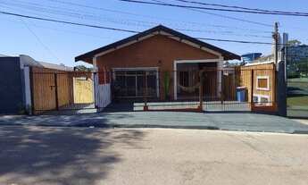 Imagem 2: Casa a venda em Jundiaí-SP, com 03 dormitórios sendo 01 suíte, Localização privilegiada no