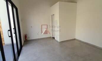 Imagem 3: Sala comercial no bairro Vianelo com 23m², banheiro. Condomínio incluso: IPTU, água, inter